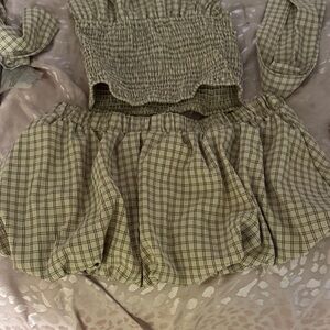 SHEIN Checkered Smocked Top